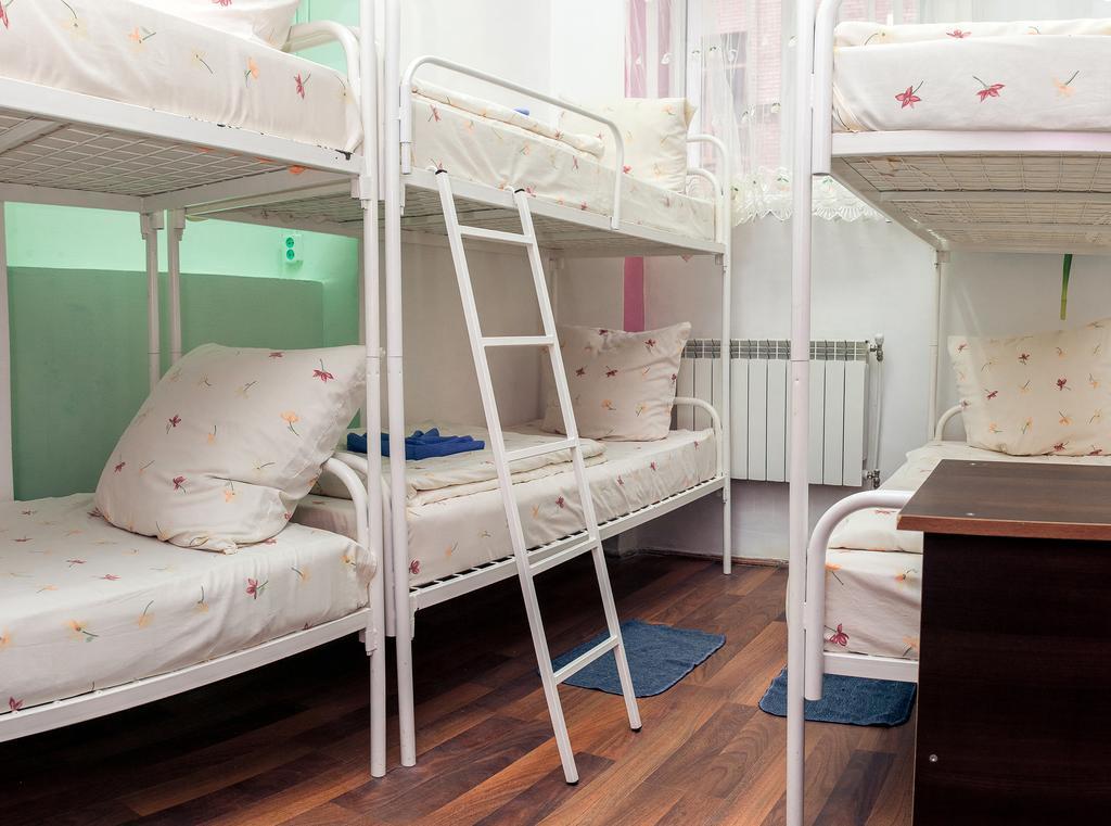 Apple Hostel Lviv Quarto foto