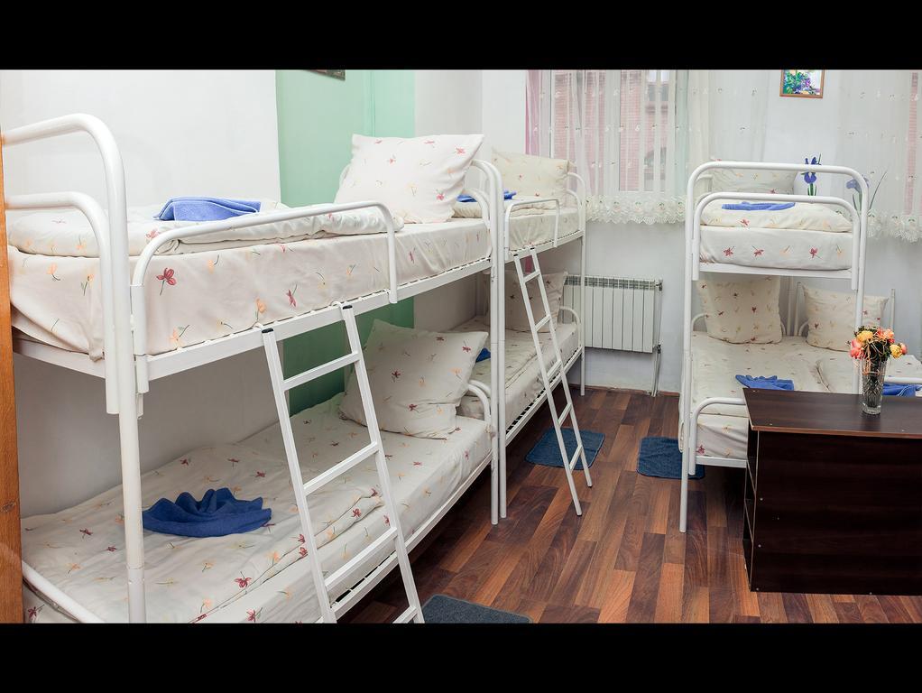 Apple Hostel Lviv Quarto foto